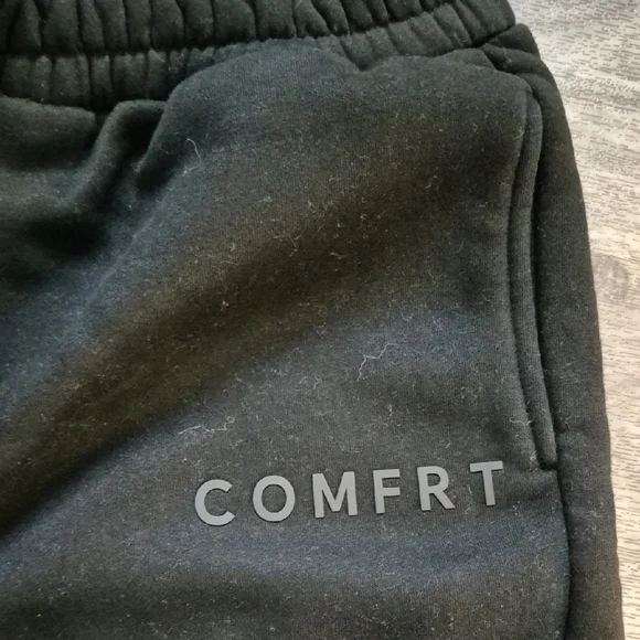 Black Comfrt Joggers - Picture 4 of 4
